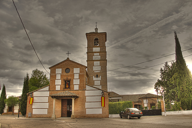 Fotos del calendario 2013 de Malpica de Tajo. Iglesia