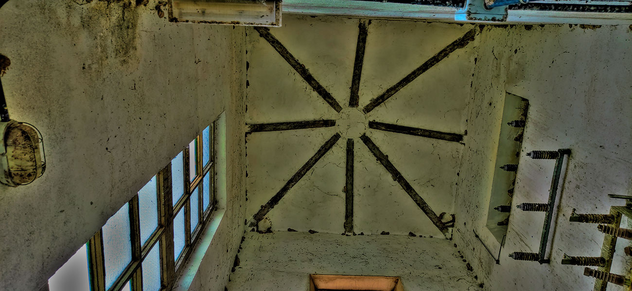 Artesonado del techo de una de las dependencias de la casa de los motores del riego de la margen derecha del Pusa en Malpica de Tajo