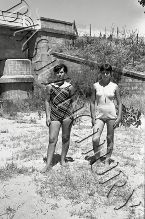Los arenales de la playa de Malpica de Tajo en agosto de 1966