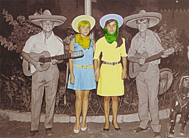 Paco, Ismael y dos amigas, de fiesta