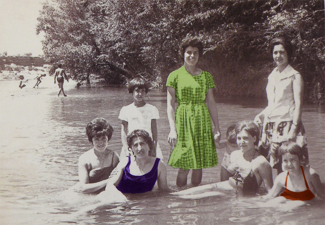 Luisa Moreno, Concha Robles, María Robles, Aurora Robles y compañía (1959)