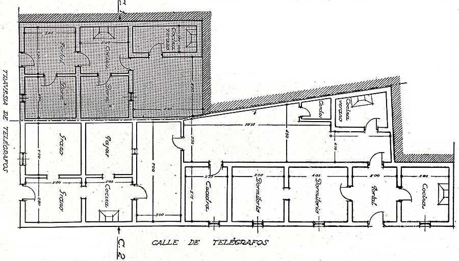 Plano de dos viviendas aledañas de la calle telégrafos de Malpica de Tajo en 1944 que se proyectaba fusionar en una mayor. Plano de dos viviendas aledañas de la calle telégrafos de Malpica de Tajo en 1944 que se proyectaba fusionar en una mayor