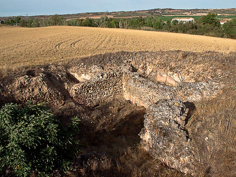 Restos del alveus izquierdo de las termas de la villa romana de Las Tamujas en Malpica de Tajo