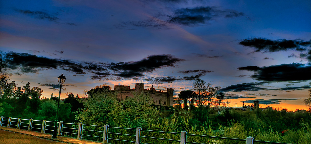 Atardecer en Malpica de Tajo el 09 del 04 de 2022 -8