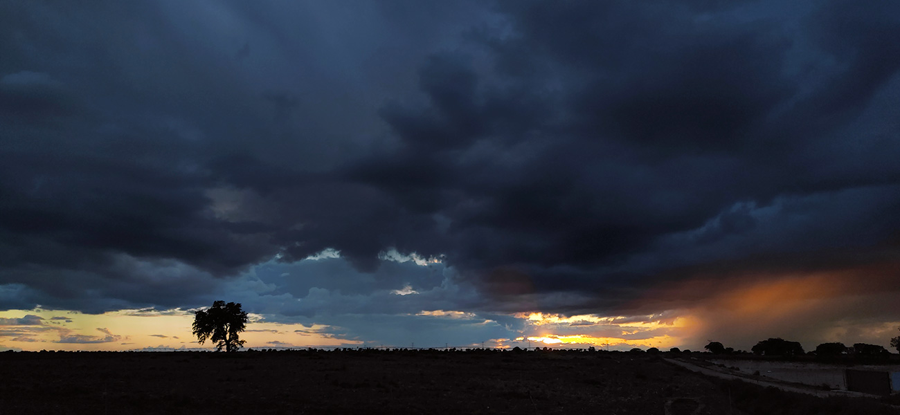 Atardecer en Malpica de Tajo el 11 del 04 de 2021