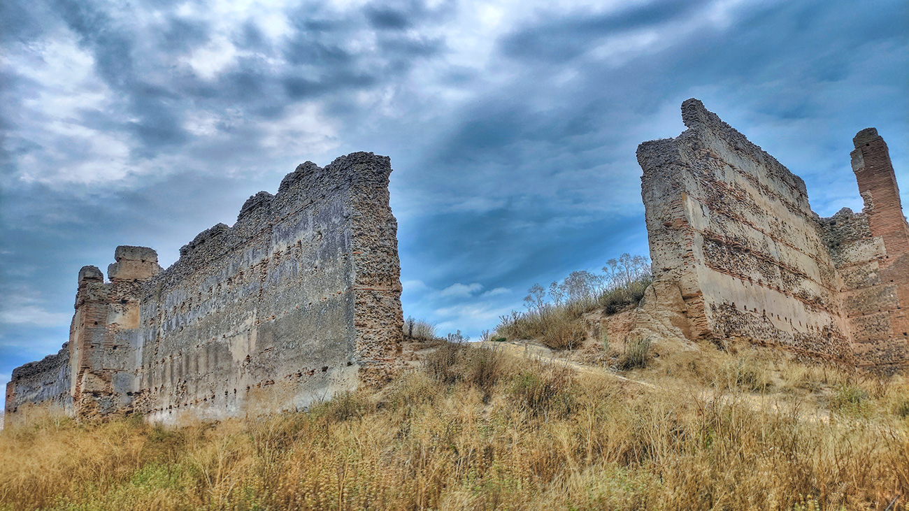Hueco de la torre oeste del Castillo Villaba - Cebolla - Malpica de Tajo