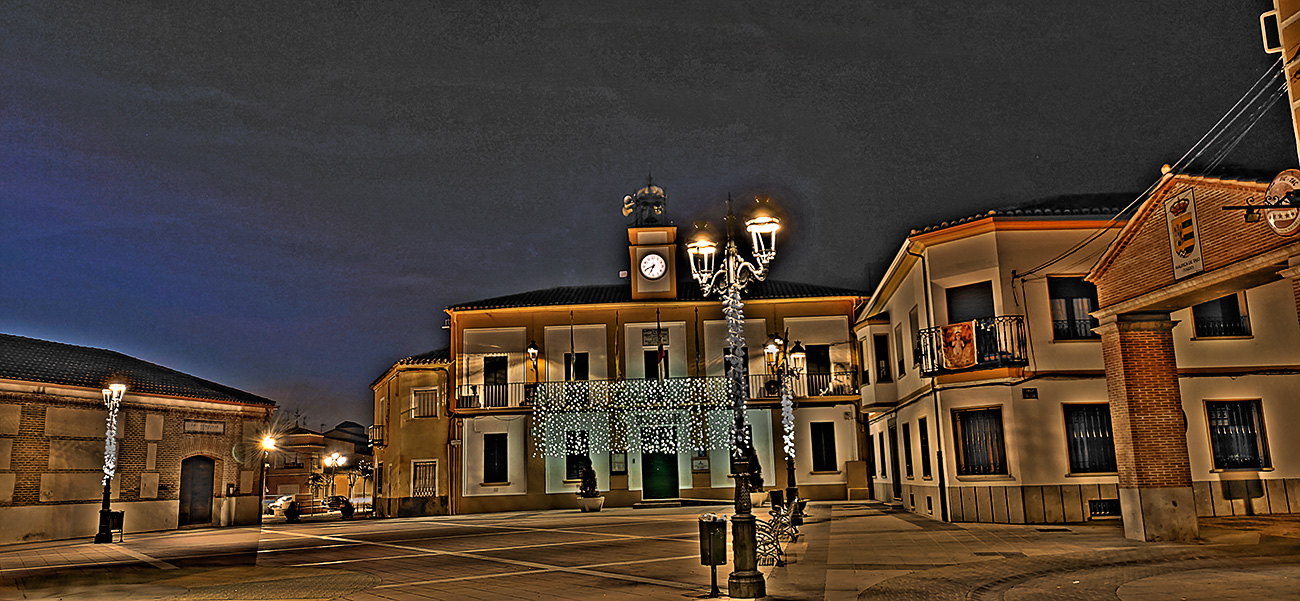 Malpica de Tajo de noche en navidades Malpica de Tajo de noche en navidades