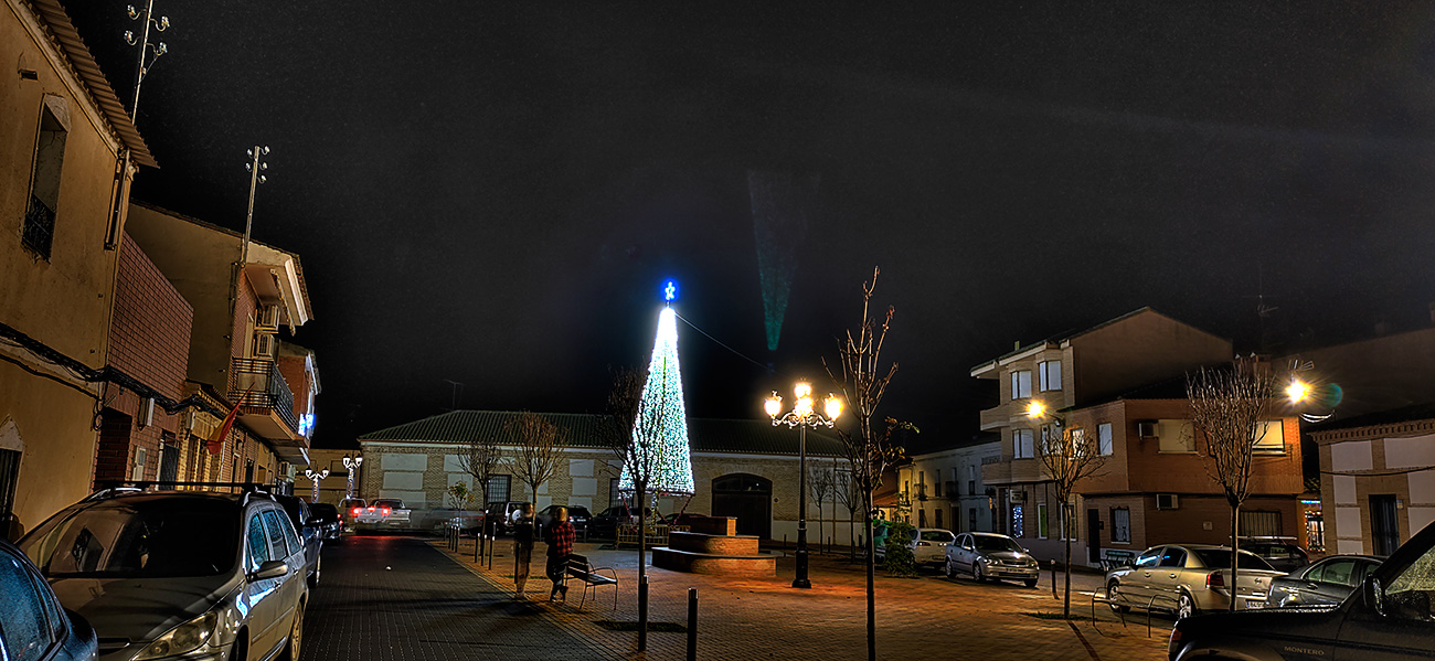 Malpica de Tajo de noche en navidades Malpica de Tajo de noche en navidades