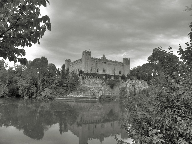 Castillo de Malpica, vista desde el otro lado del Tajo