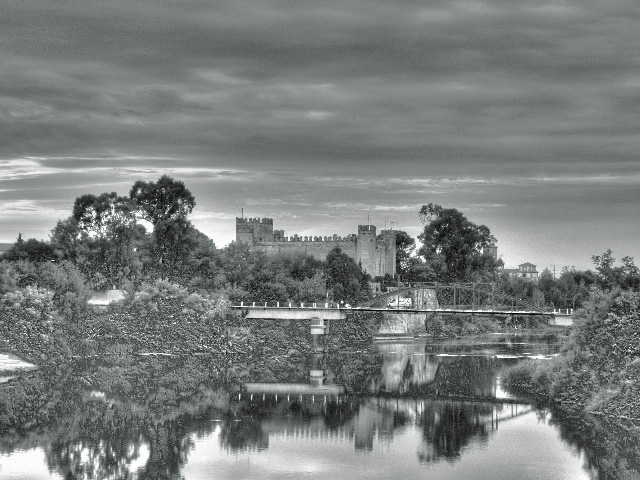 Castillo de Malpica (virado a la plata)