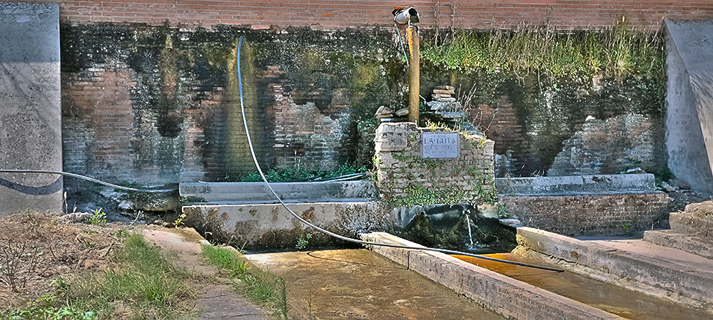Parajes de Bernuy: La fuente la Gota Parajes de Bernuy: La fuente la Gota