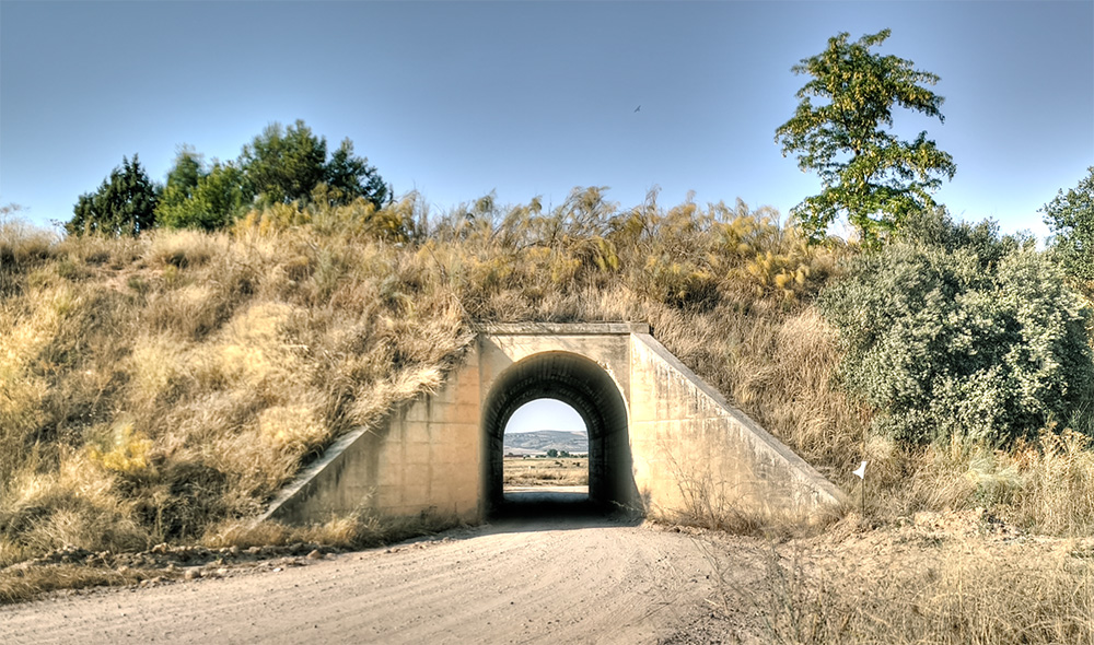 Túnel del eco en Malpica de Tajo Túnel del eco en Malpica de Tajo
